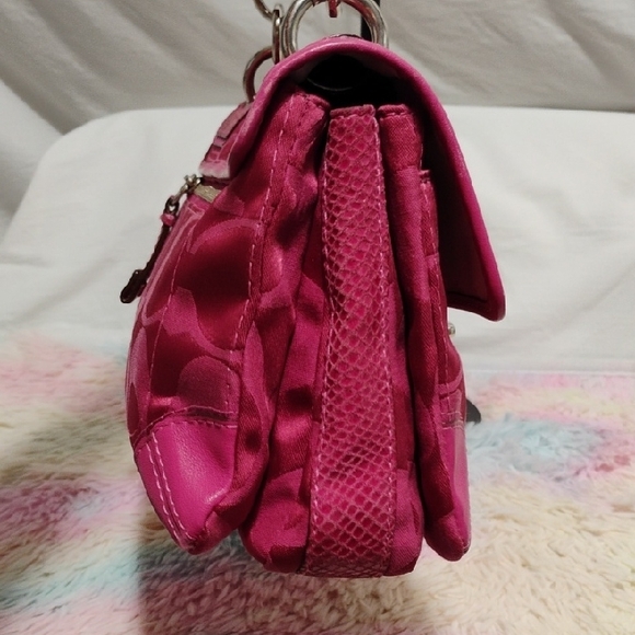 FIRM PRICE! Authentic Coach Y2K Pink/Fuschia Peyton Sateen Shoulder Bag Hangtag - Picture 5 of 16